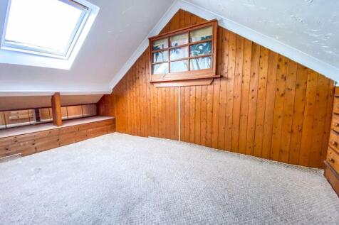Yew Tree Close