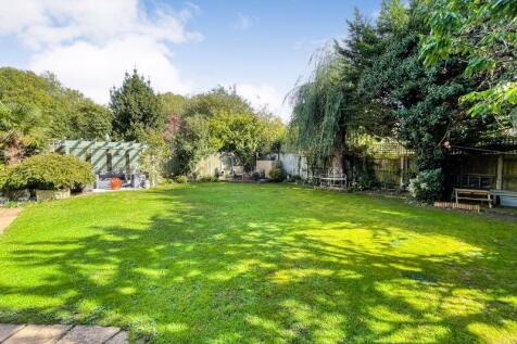 Billington Gardens