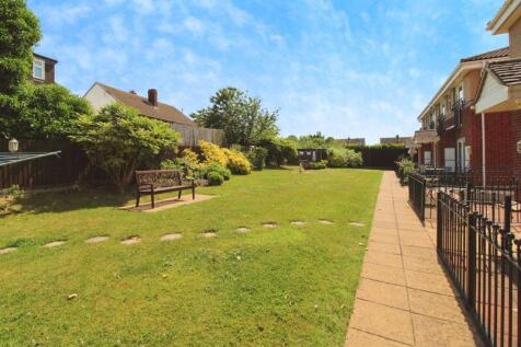 Rear Communal Gardens