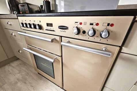 Cooker