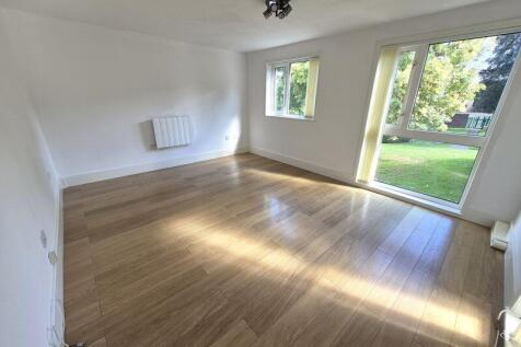 Lounge Dining Room