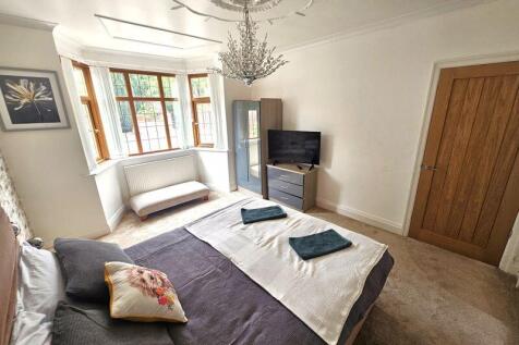 Bedroom Five/Reception Room
