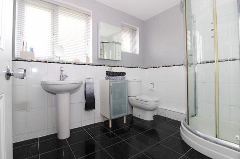 Ensuite Shower Room