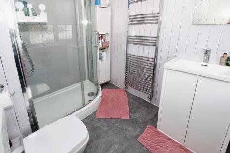 Ensuite Shower Room