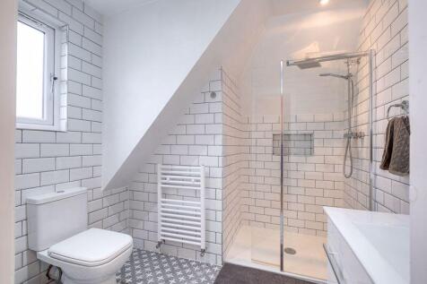 Bed 5 Ensuite
