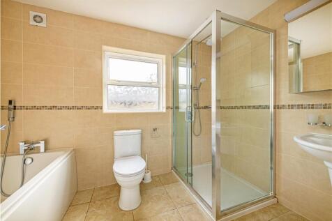 30 Deodar Rd Bath 2.jpg