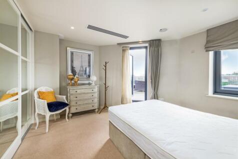 College House Bed 1.jpg