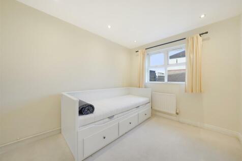 Clockhouse Place