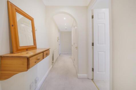 34 Clockhouse Place - 1qMBOcpLaLYPkwuQQH6k.jpg