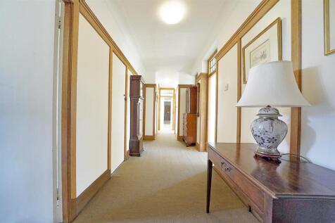 Somerville House
