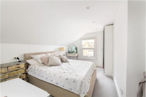 Tff 1 Merivale Rd Bed 2.jpg