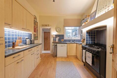 Holroyd Rd Kit 1.jpg