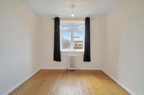 Ormonde Court