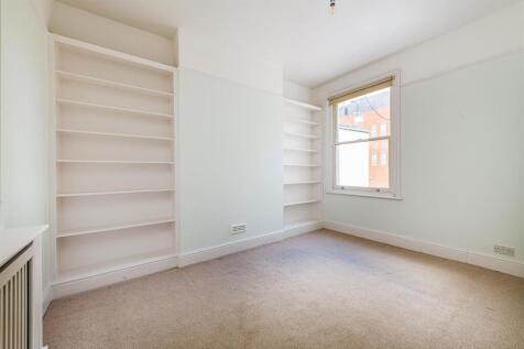 14 Montseratt Rd Bed 1.jpg