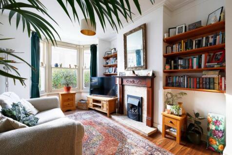 15_Marshall_Road_2801250005.jpg