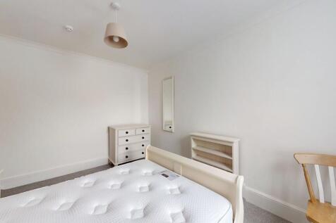 Bedroom - Angle 2