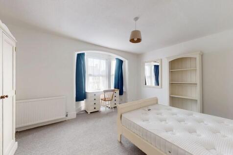 Bedroom - Angle 1