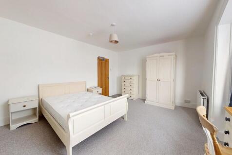 Bedroom - Angle 2