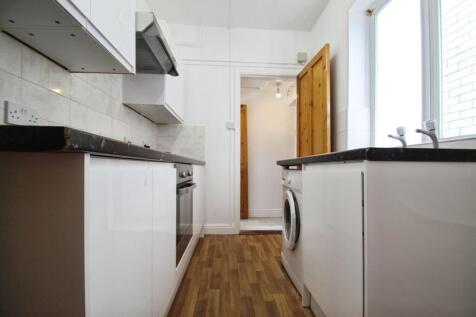 Kitchen- Angle 2