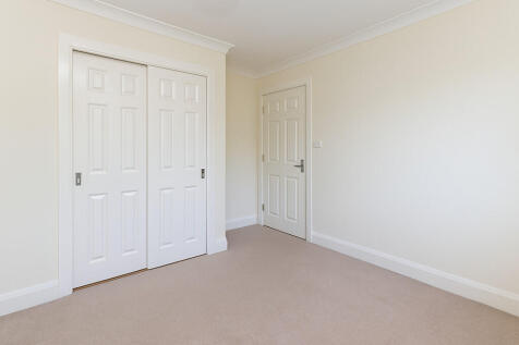 Bedroom 2 - Angle...