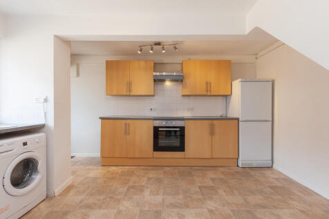 Kitchen- Angle 2