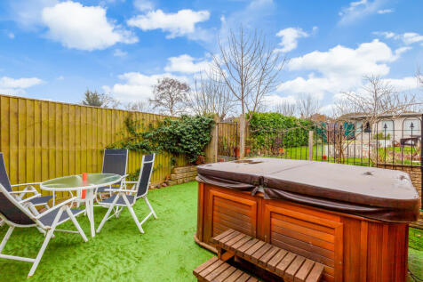 Rear Garden- Angl...