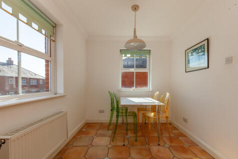 Kitchen- Angle 2