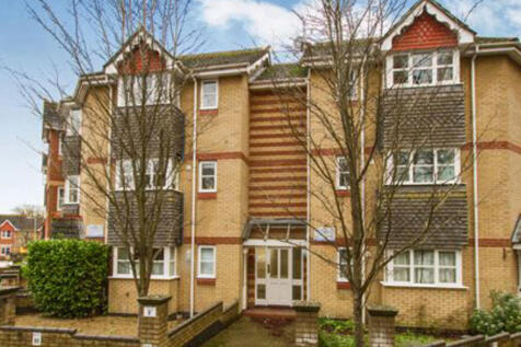 48 Demesne Furze ...