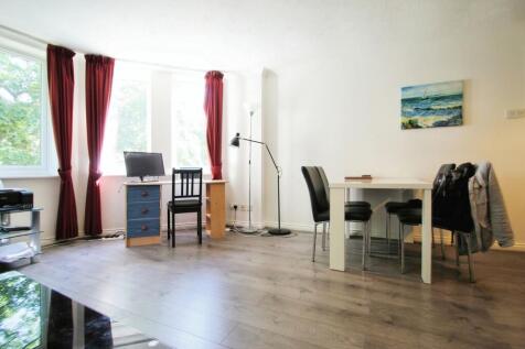 990a23ea-living 2...