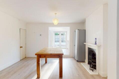 Dining Space- Ang...