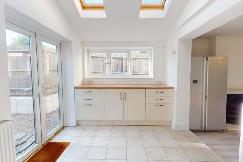 Kitchen- Angle 2