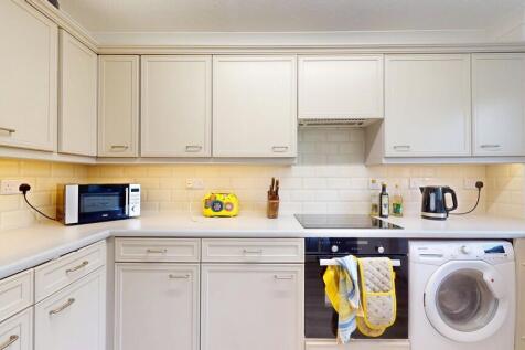 Kitchen - Angle 1