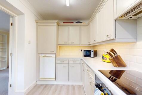 Kitchen- Angle 2