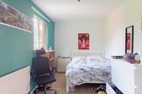 Bedroom 2- Angle ...
