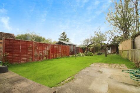 814822c7-garden