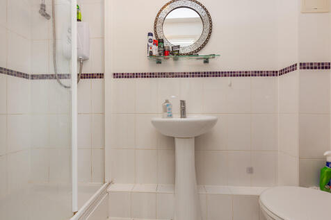 En-Suite Shower R...