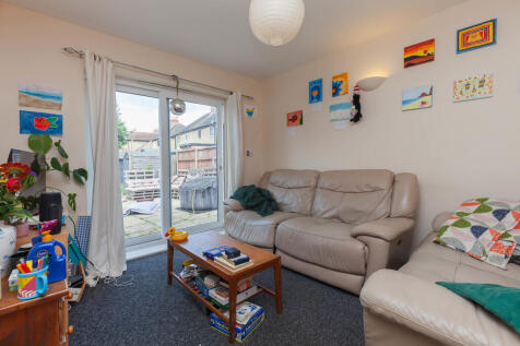 Living Area- Angl...