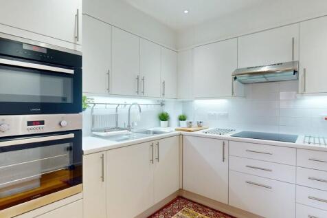Kitchen - Angle 1