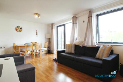 76379cb4-living 2...