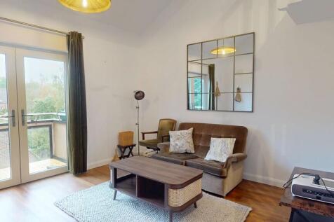 Living Area- Angl...