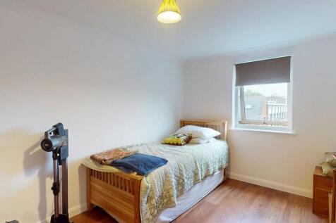 Bedroom 2- Angle ...