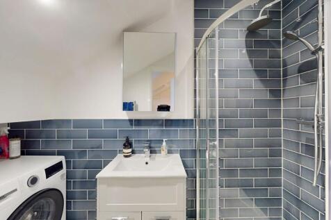 En-Suite Shower R...