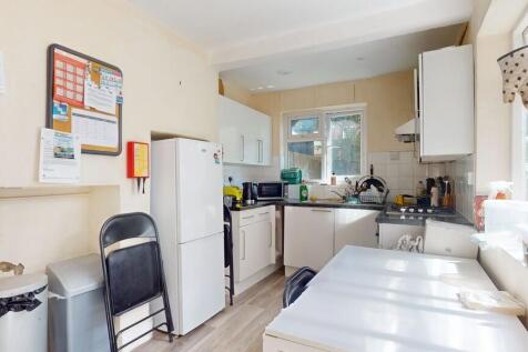 Kitchen- Angle 2