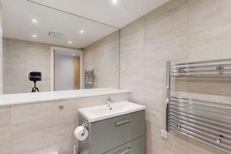 Bathroom - Angle ...
