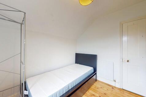 First Floor Rear ...