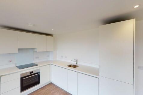 Kitchen- Angle 2