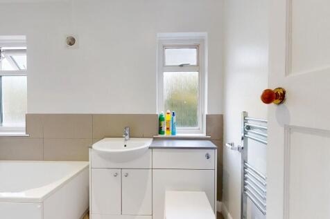 Bathroom - Angle ...