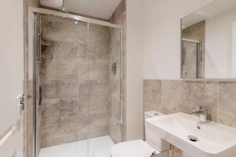 Bedroom 4 - En-Su...