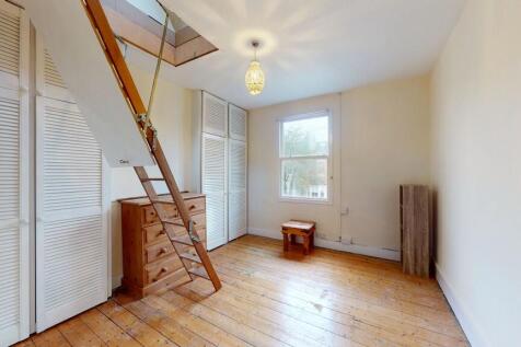 Bedroom 1 - With ...