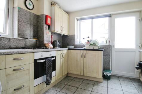 Communal Kitchen ...